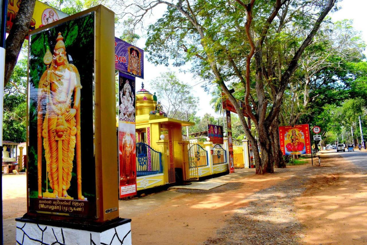 Sri Mayura Holiday Resort Kataragama Eksteriør bilde